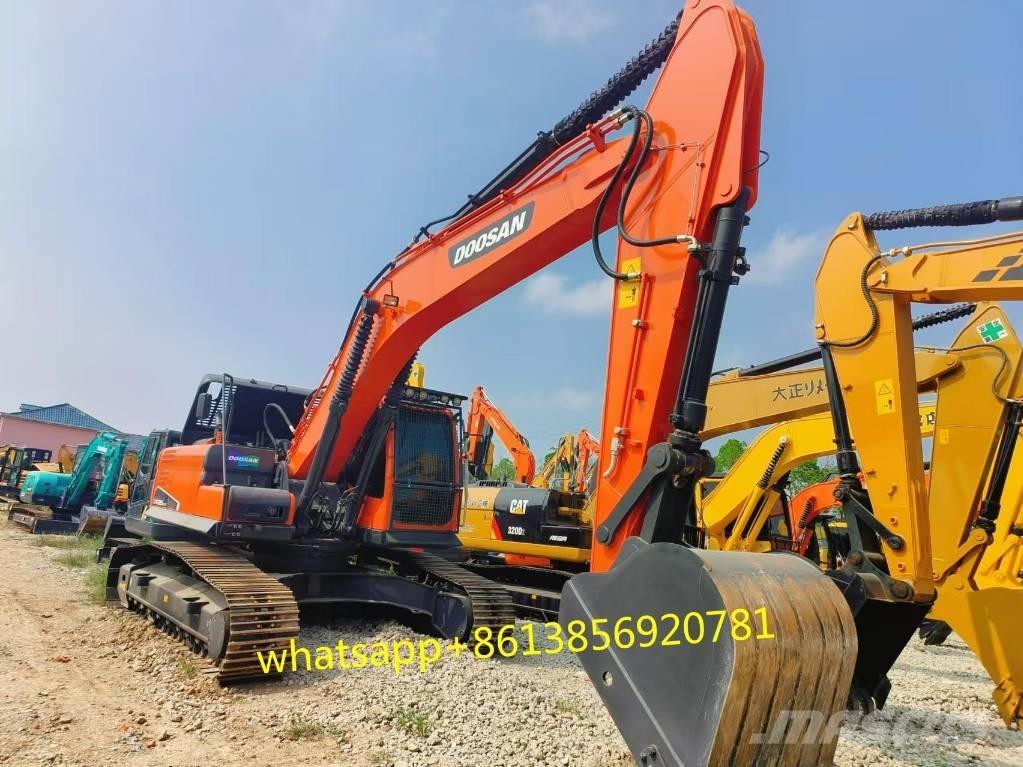 Doosan DX 225 Escavadoras de rastos