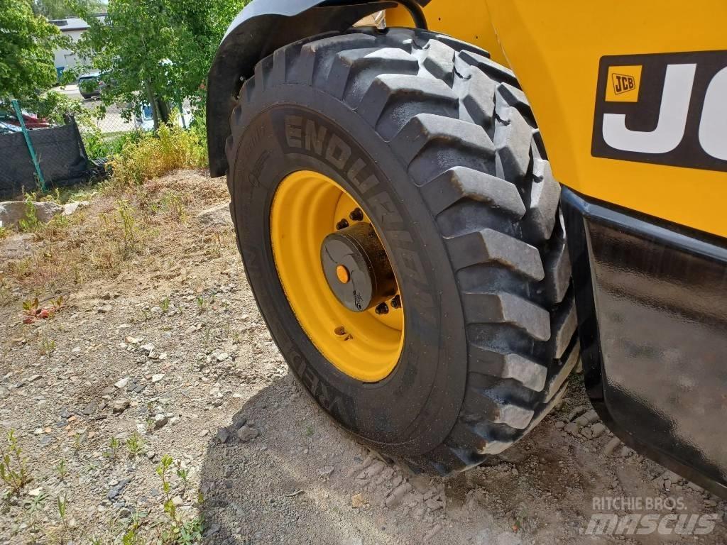 JCB 560-80 Agri Plus Manipuladores telescópicos