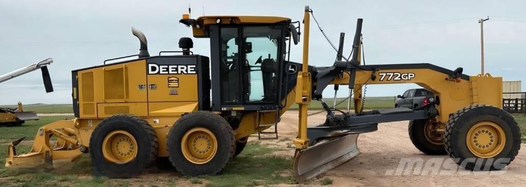 DEERE 772GP Motoniveladoras
