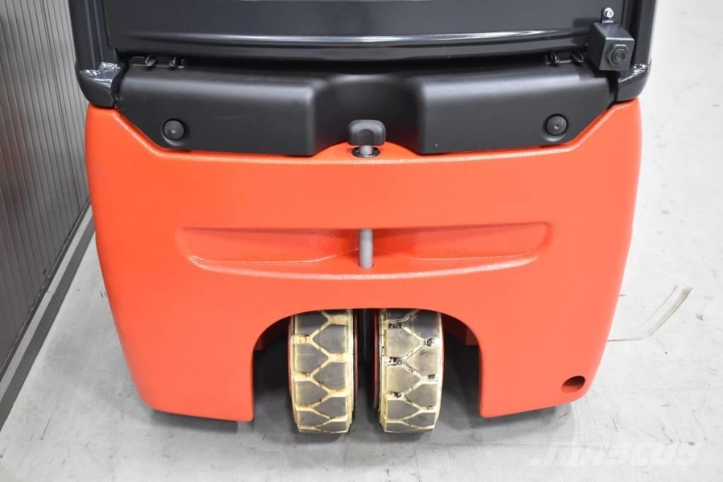 Linde E 12 - 01 Empilhadores eléctricos