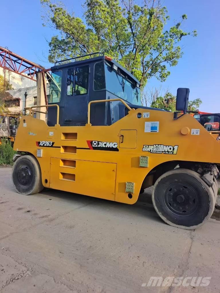 XCMG XP 263 Cilindros Compactadores de pneus