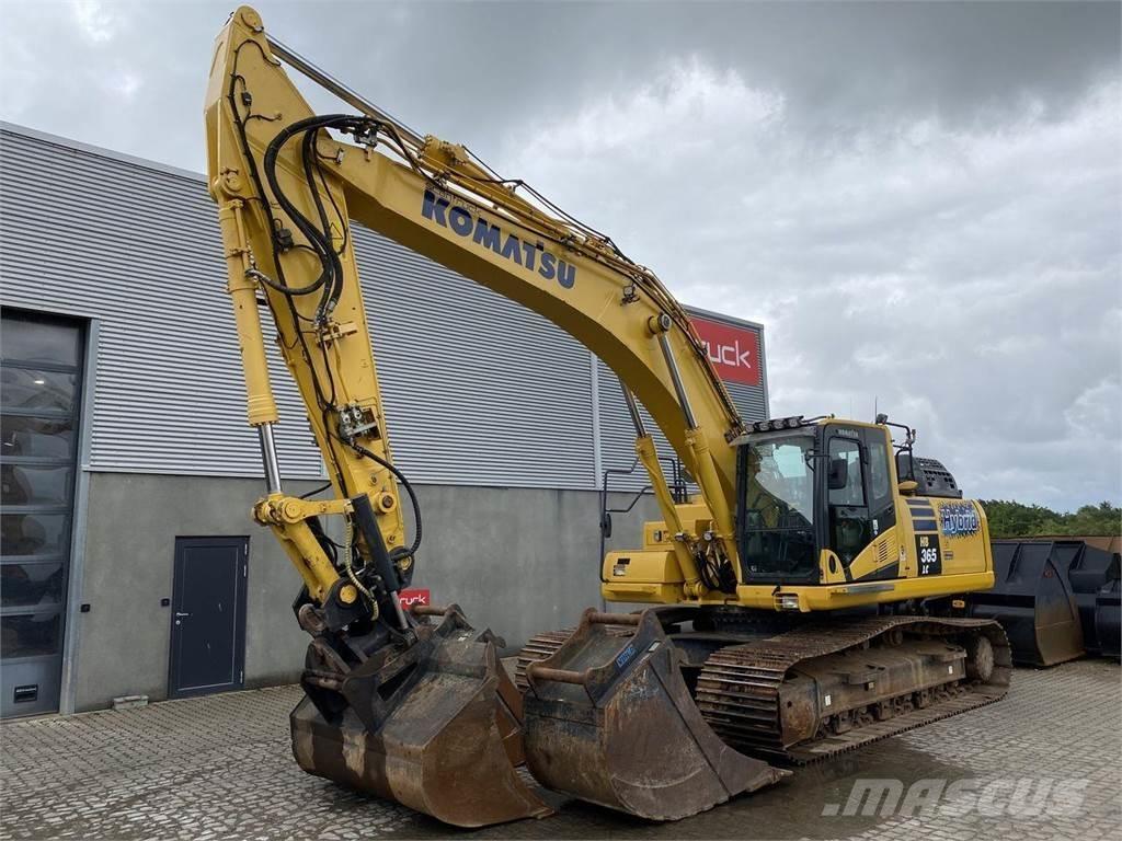 Komatsu HB365LC-3 Escavadoras de rastos
