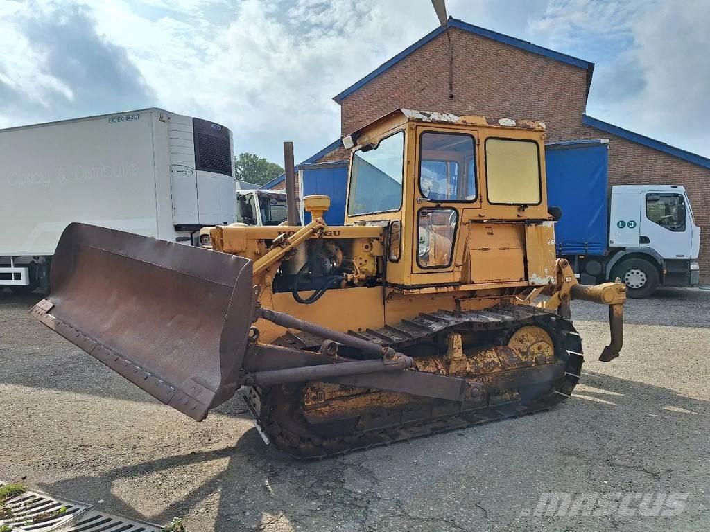 Komatsu D45-1 Dozers - Tratores rastos