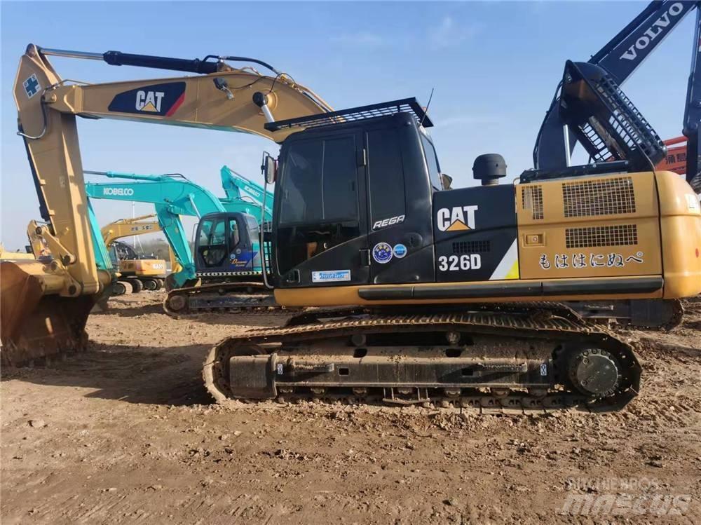 CAT 326D Escavadoras de rastos