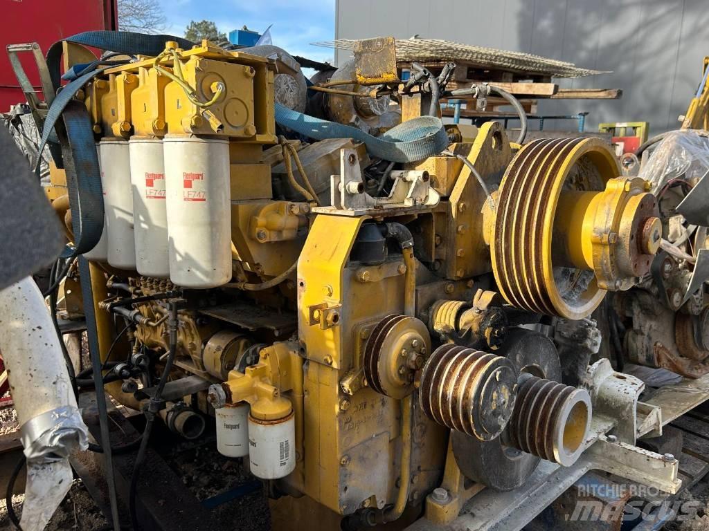 Komatsu SA12V140 Motores