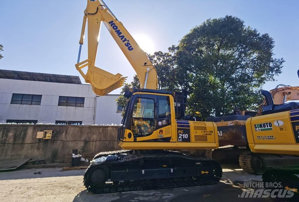 Komatsu PC210LC Escavadoras de rastos