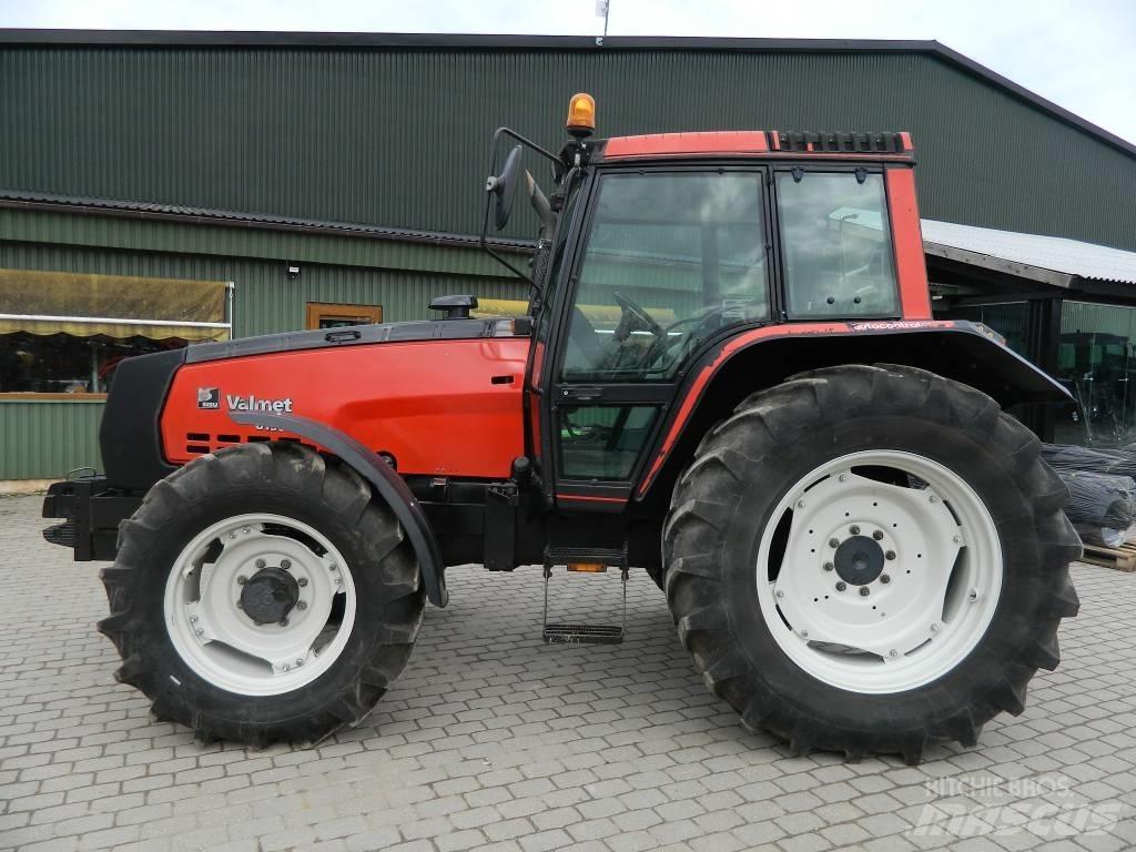 Valtra 8150 Tratores Agrícolas usados