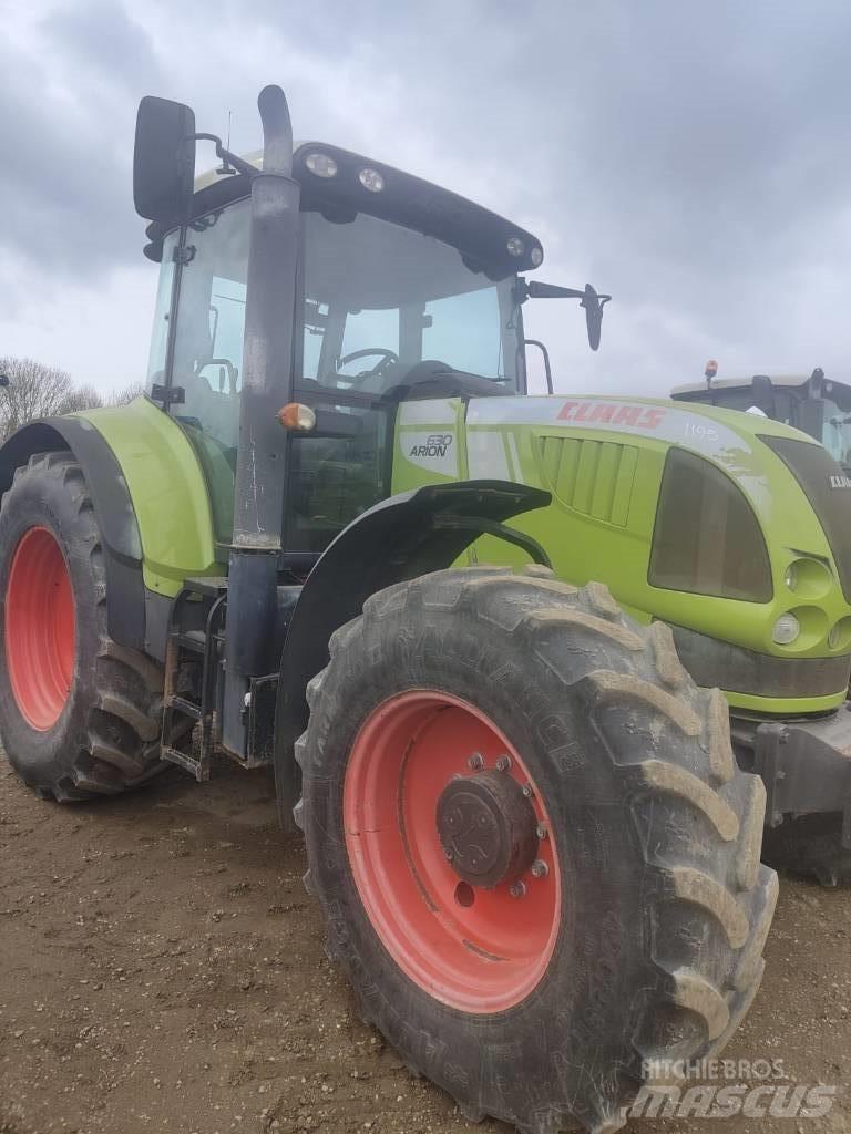 CLAAS Arion 630 Tratores Agrícolas usados
