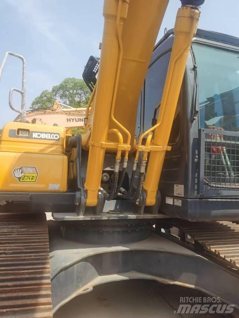Kobelco SK 200 Escavadoras de rastos