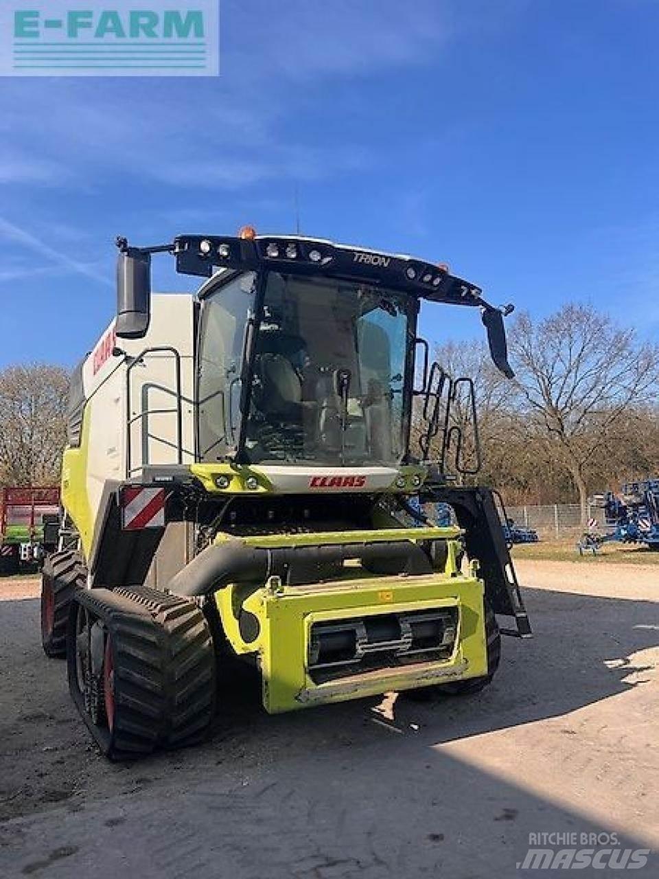 CLAAS trion 730tt Ceifeiras debulhadoras