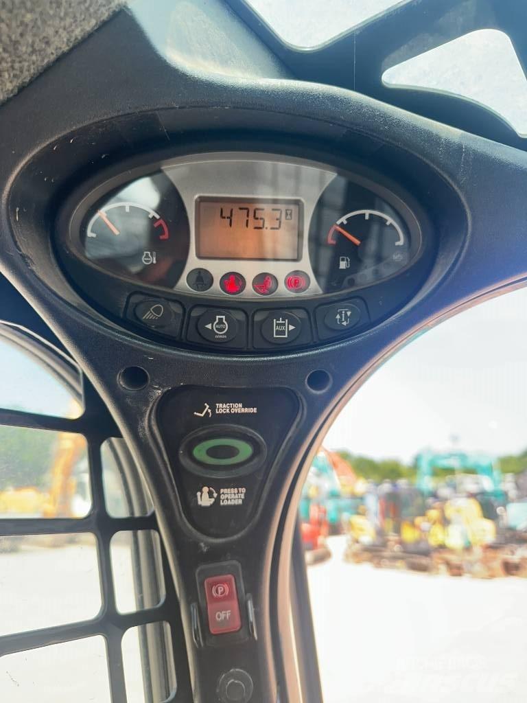 Bobcat S 450 Carregadoras de direcção deslizante