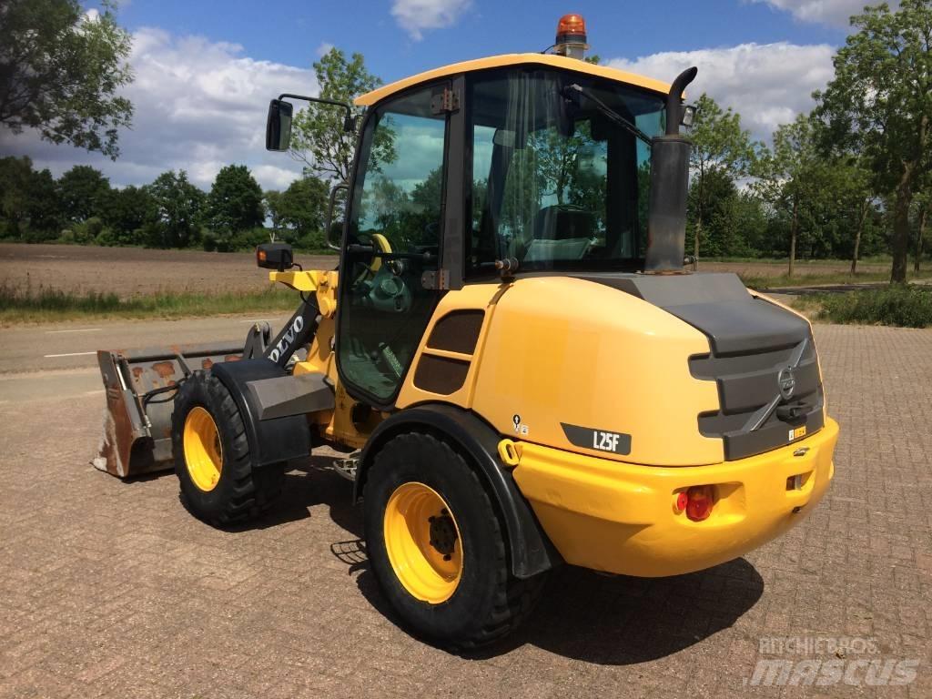 Volvo L 25 F Pás carregadoras de rodas