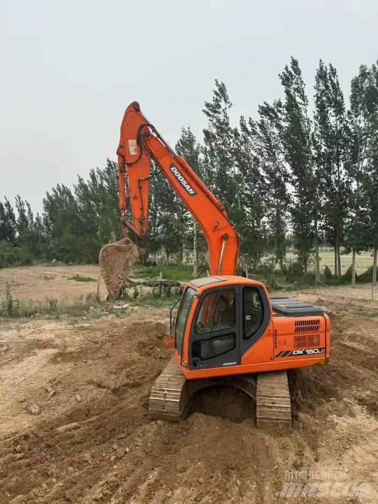 Doosan DX150LC Escavadoras de rastos