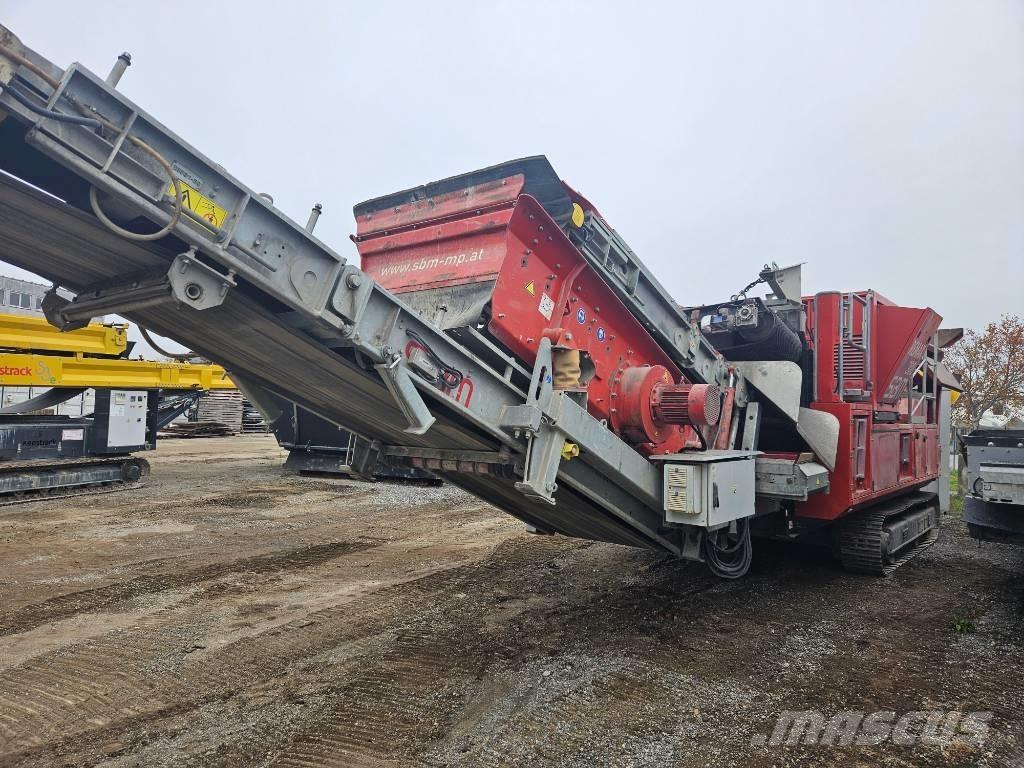 SBM Remax 300 Britadores móveis