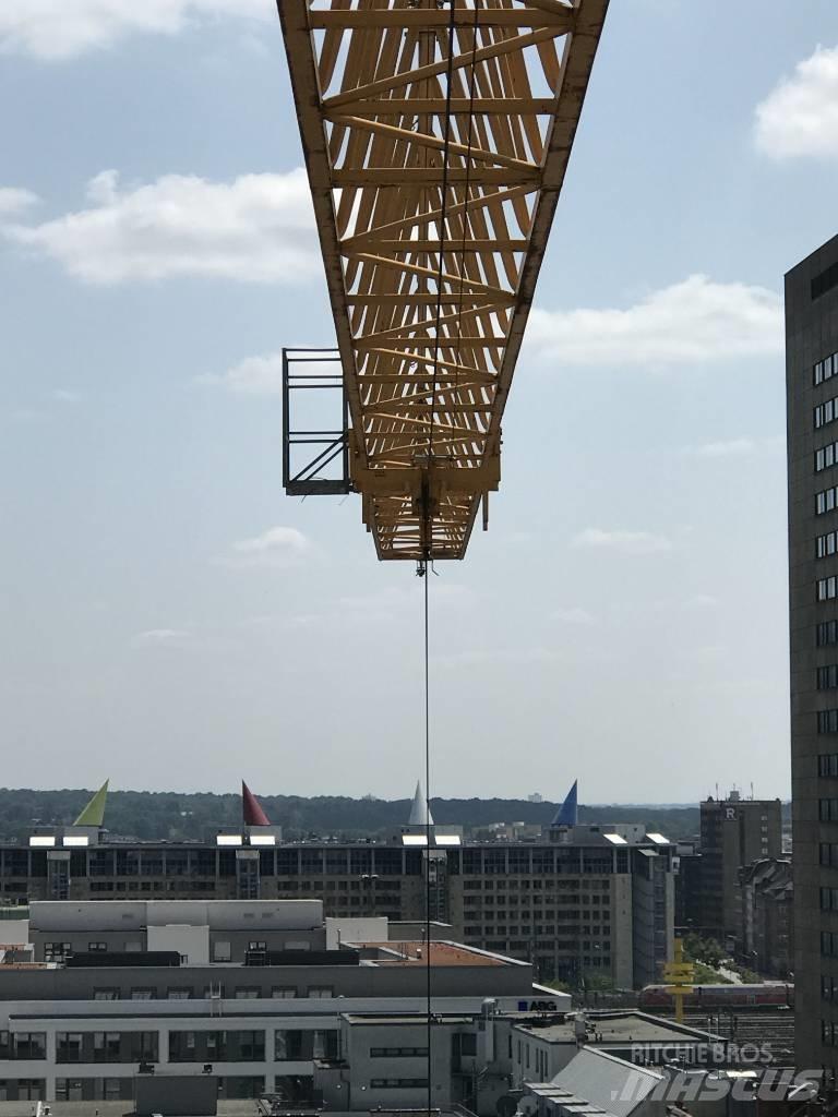 Liebherr 110 EC-B 6 Gruas de construção