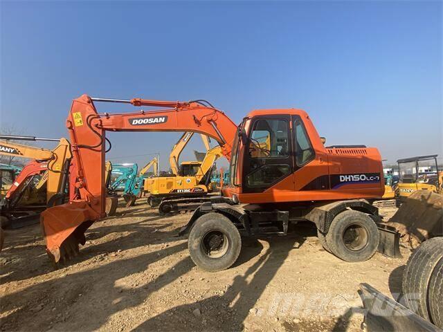 Doosan DH150 Escavadoras de rastos