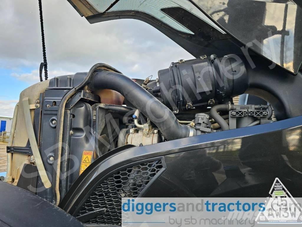 Valtra T 154 Tratores Agrícolas usados