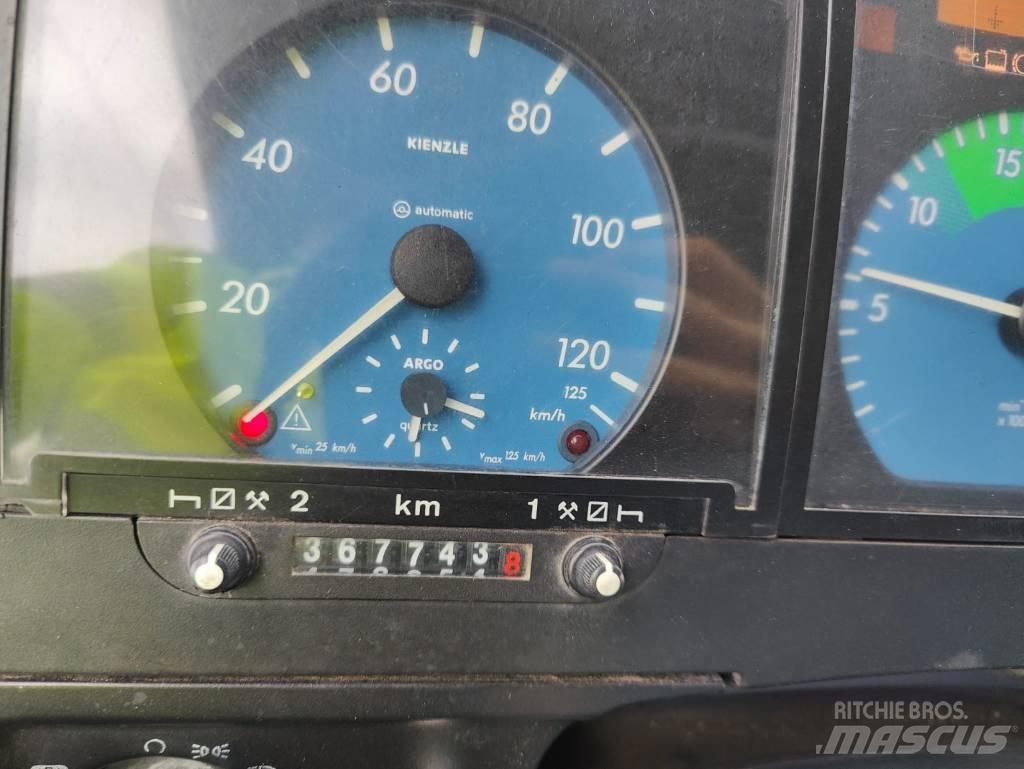 Mercedes-Benz 1223 Camiões de caixa fechada