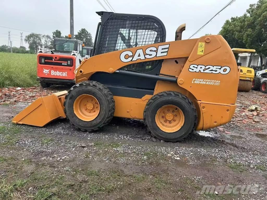 CASE SR 250 Carregadoras de direcção deslizante