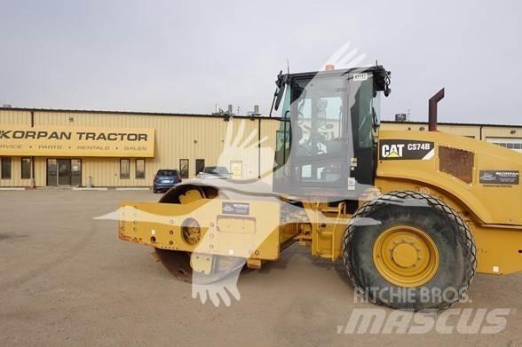 CAT CS74B Cilindros Compactadores monocilíndricos