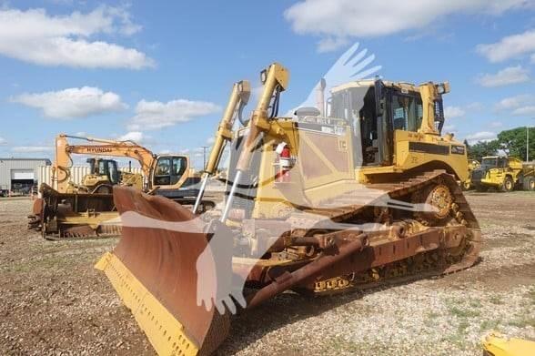 CAT D8T Dozers - Tratores rastos