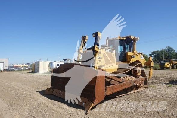 CAT D8T Dozers - Tratores rastos