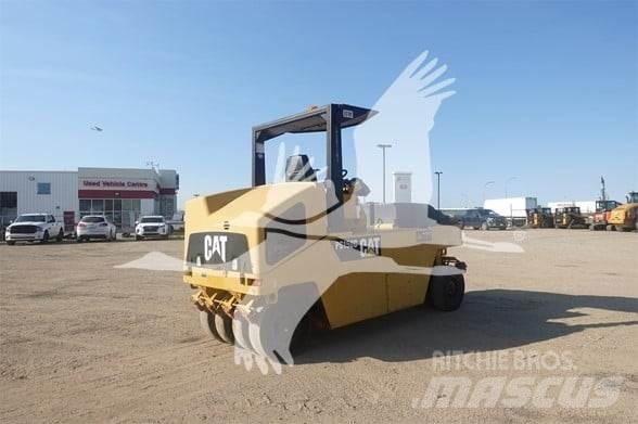 CAT PS-150C Cilindros Compactadores de pneus
