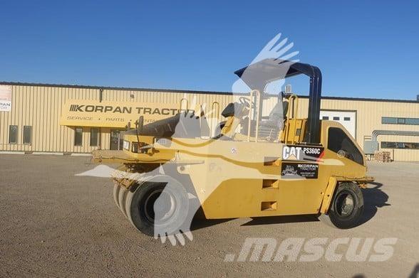 CAT PS-360C Cilindros Compactadores de pneus