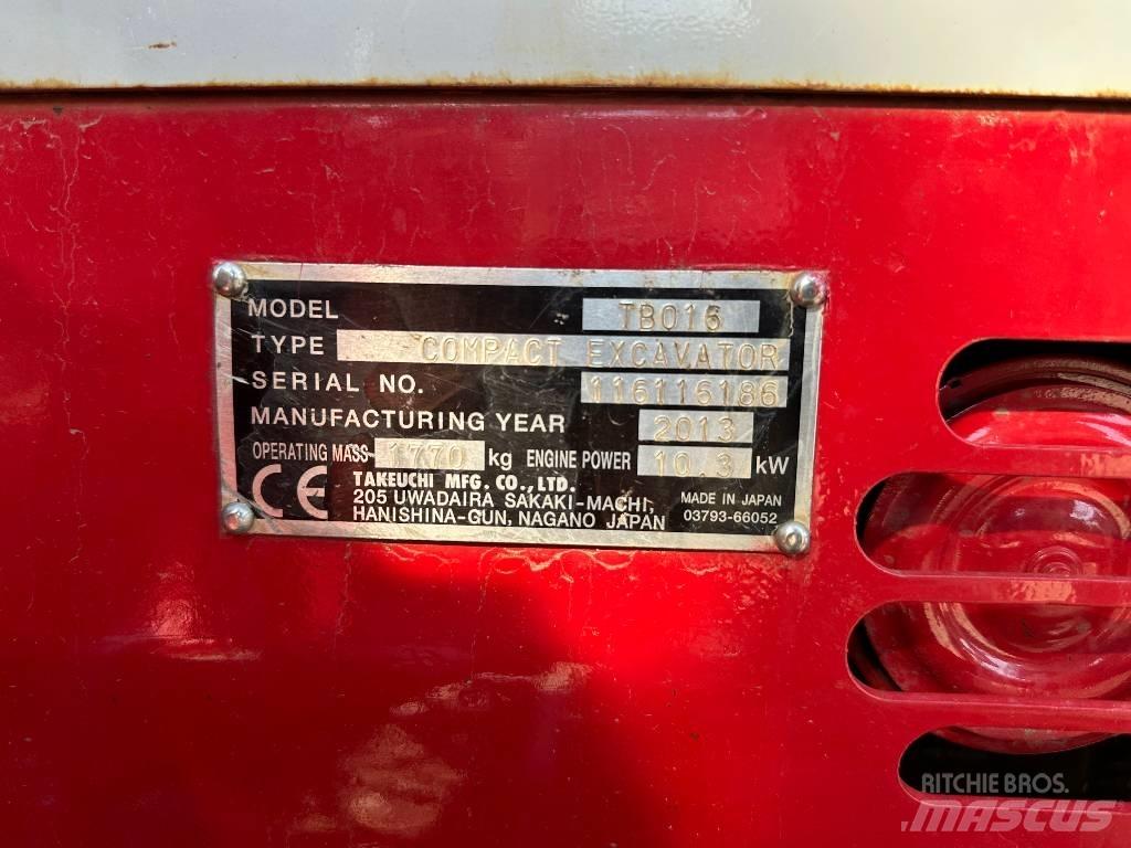 Takeuchi TB 016 Mini Escavadoras <7t