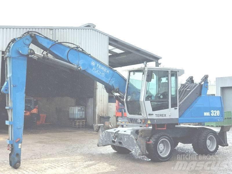 Fuchs MHL 320 D Manipuladores de resíduos / indústria