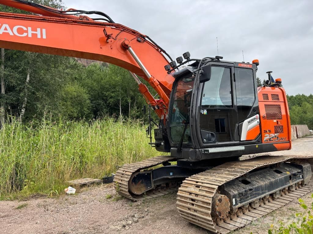 Hitachi ZX 225USLC-7 Escavadoras de rastos