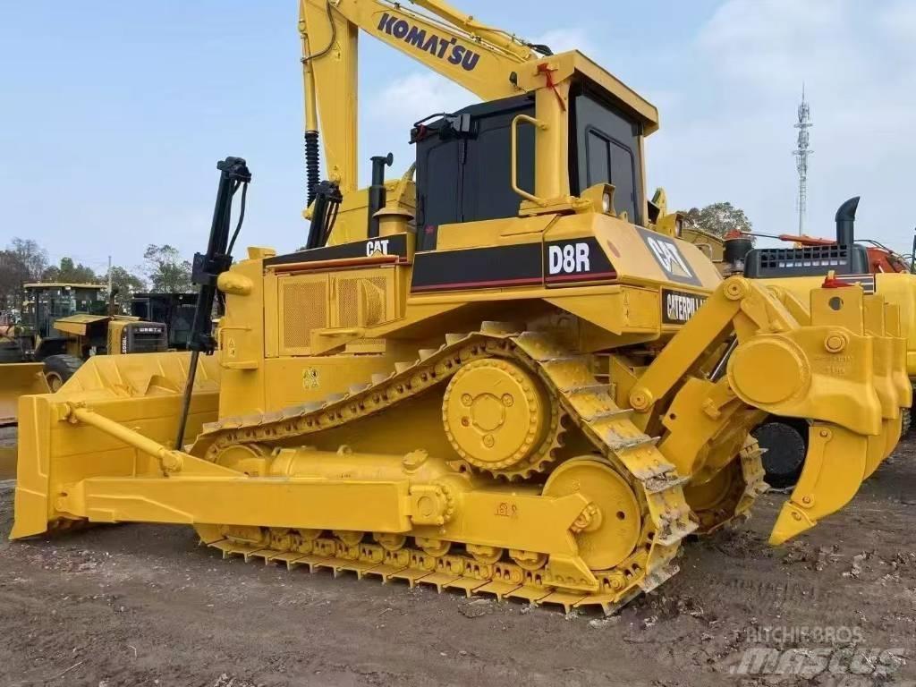 CAT D 8 R Dozers - Tratores rastos