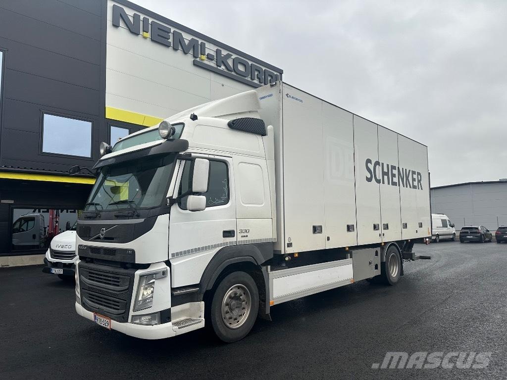 Volvo FM 11 330 Camiões de caixa fechada