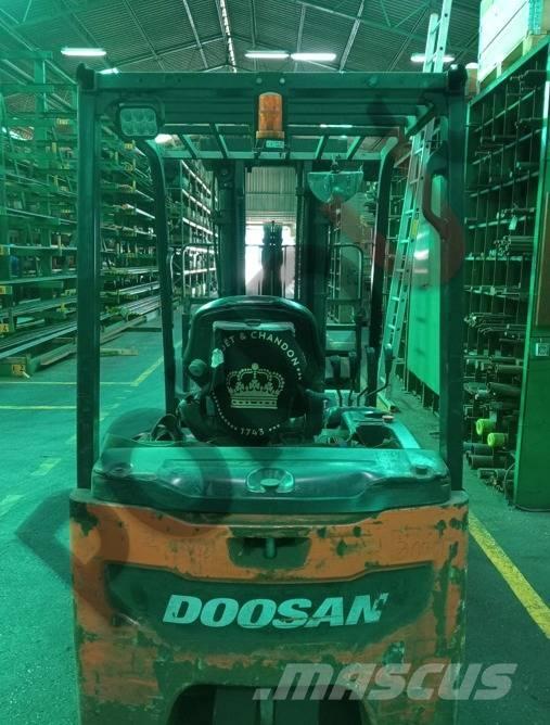 Doosan B 18 T-7 Empilhadores eléctricos