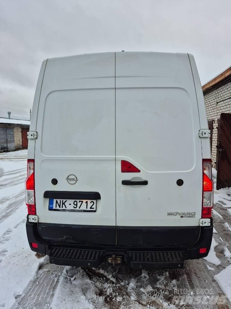 Opel Movano Carrinhas de caixa fechada