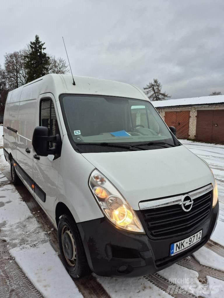 Opel Movano Carrinhas de caixa fechada