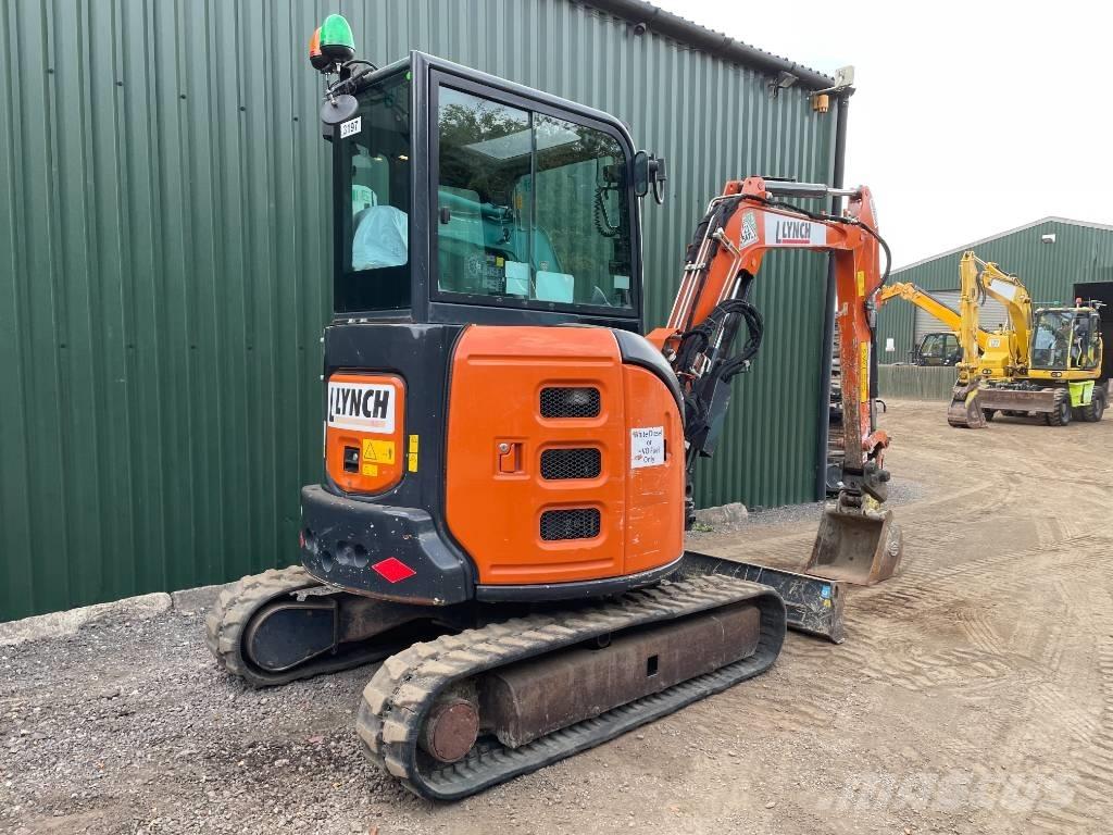 Hitachi ZX 33 U-6 Mini Escavadoras <7t