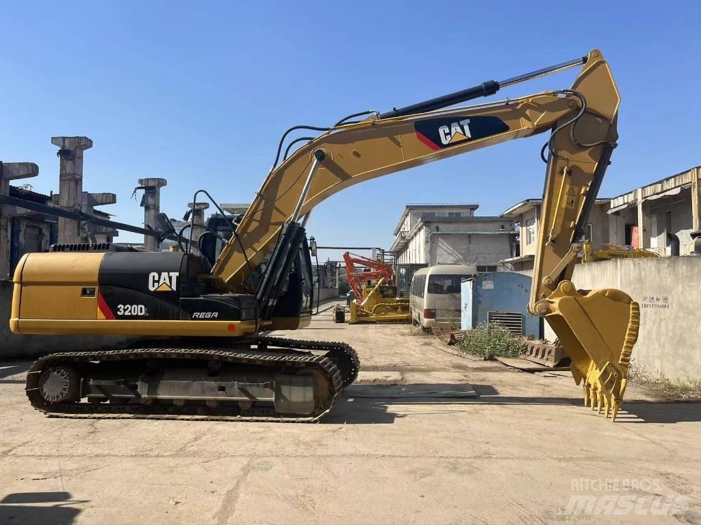 CAT 320 D Escavadoras de rastos