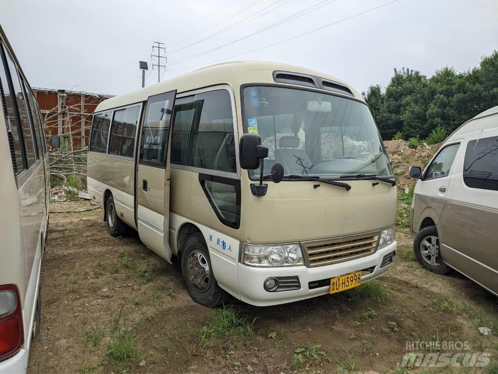 Toyota Coaster Autocarros intercidades