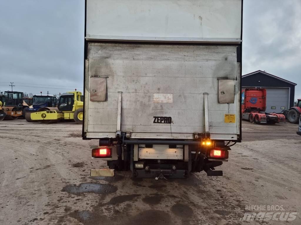 Iveco Eurocargo Camiões de caixa fechada