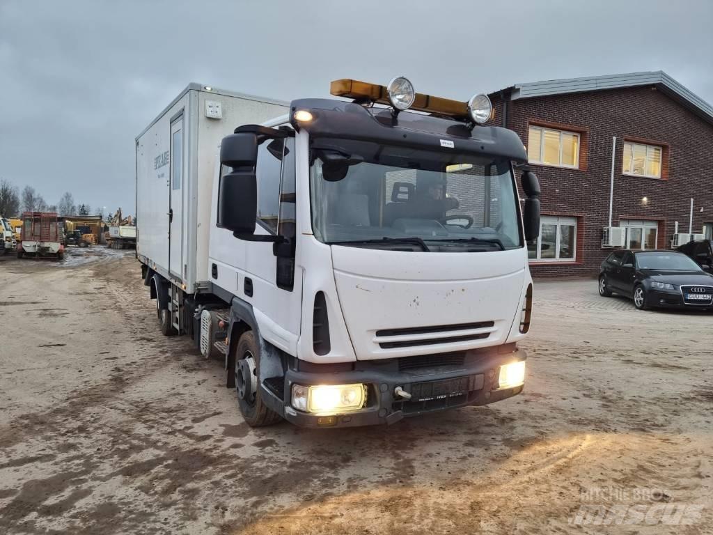 Iveco Eurocargo Camiões de caixa fechada