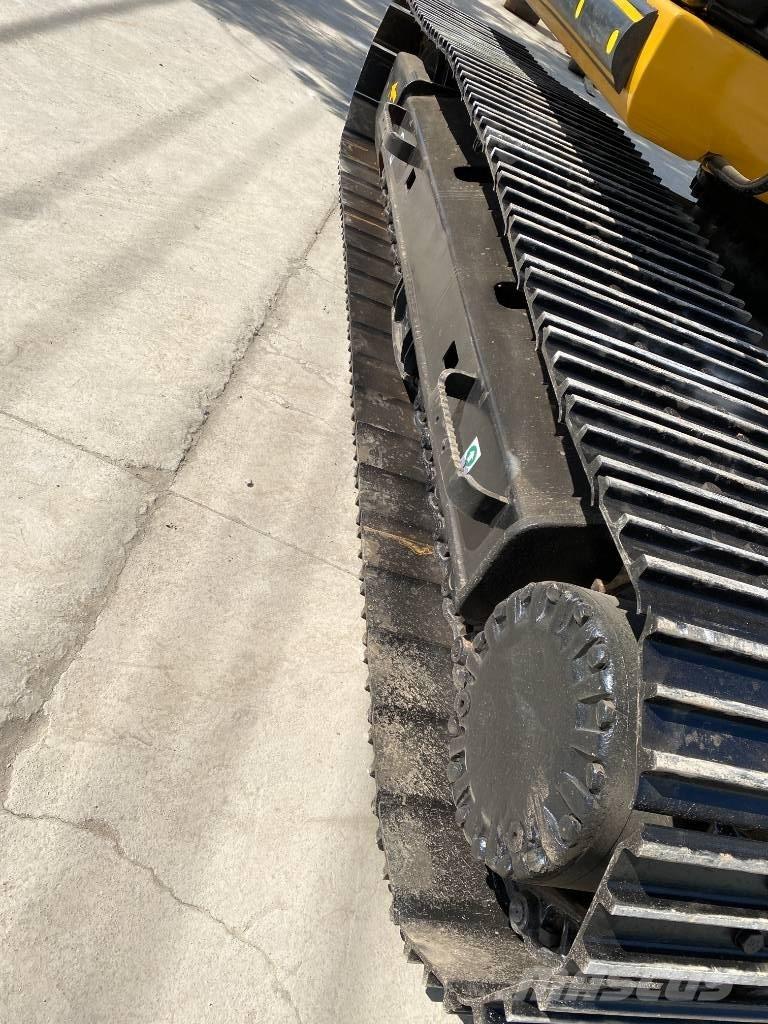 CAT 320 D Escavadoras de rastos