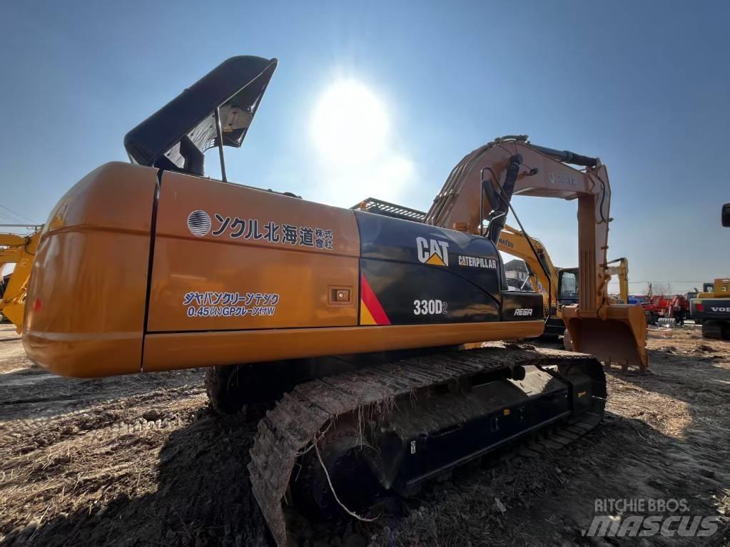 CAT CAT330D2 Escavadoras Midi 7t - 12t