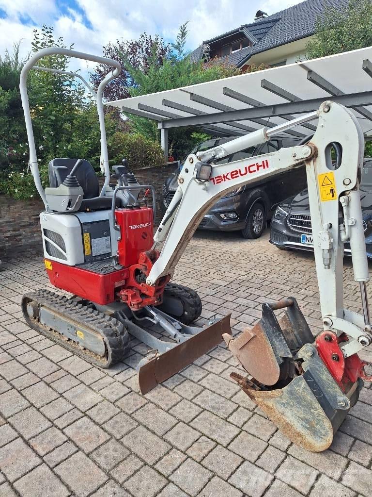 Takeuchi TB 210 R Mini Escavadoras <7t