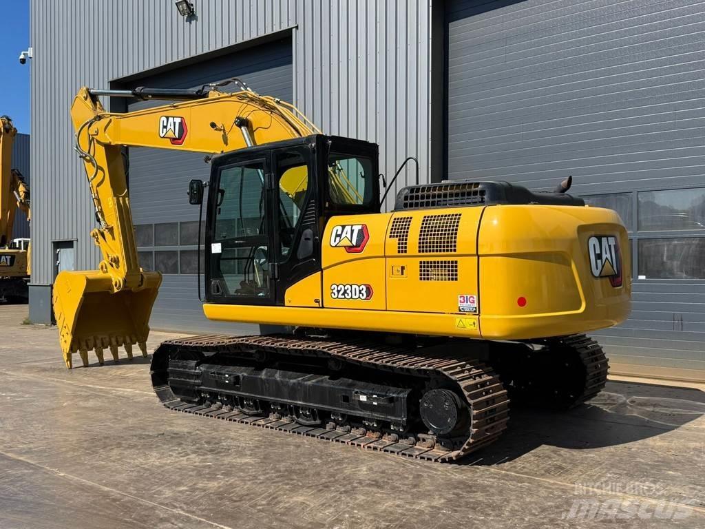 CAT 323D3 Escavadoras de rastos