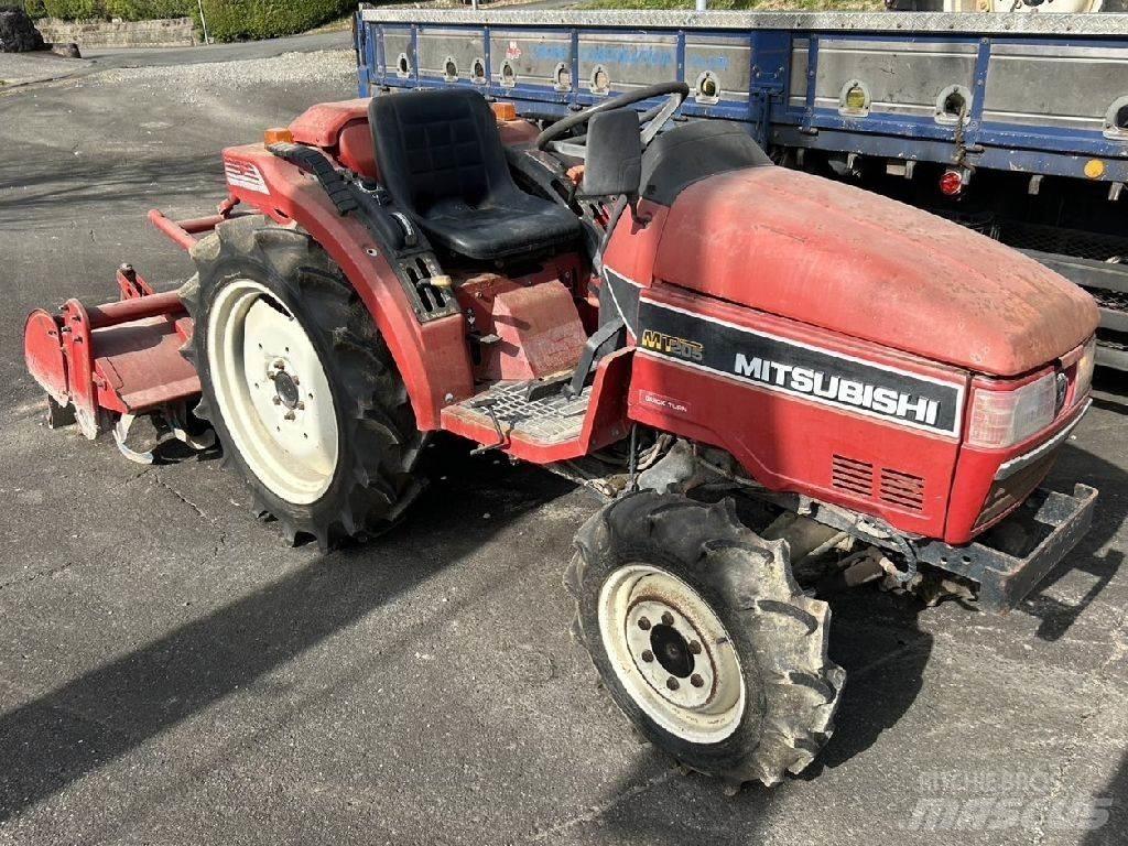 Mitsubishi MT205 Tratores Agrícolas usados