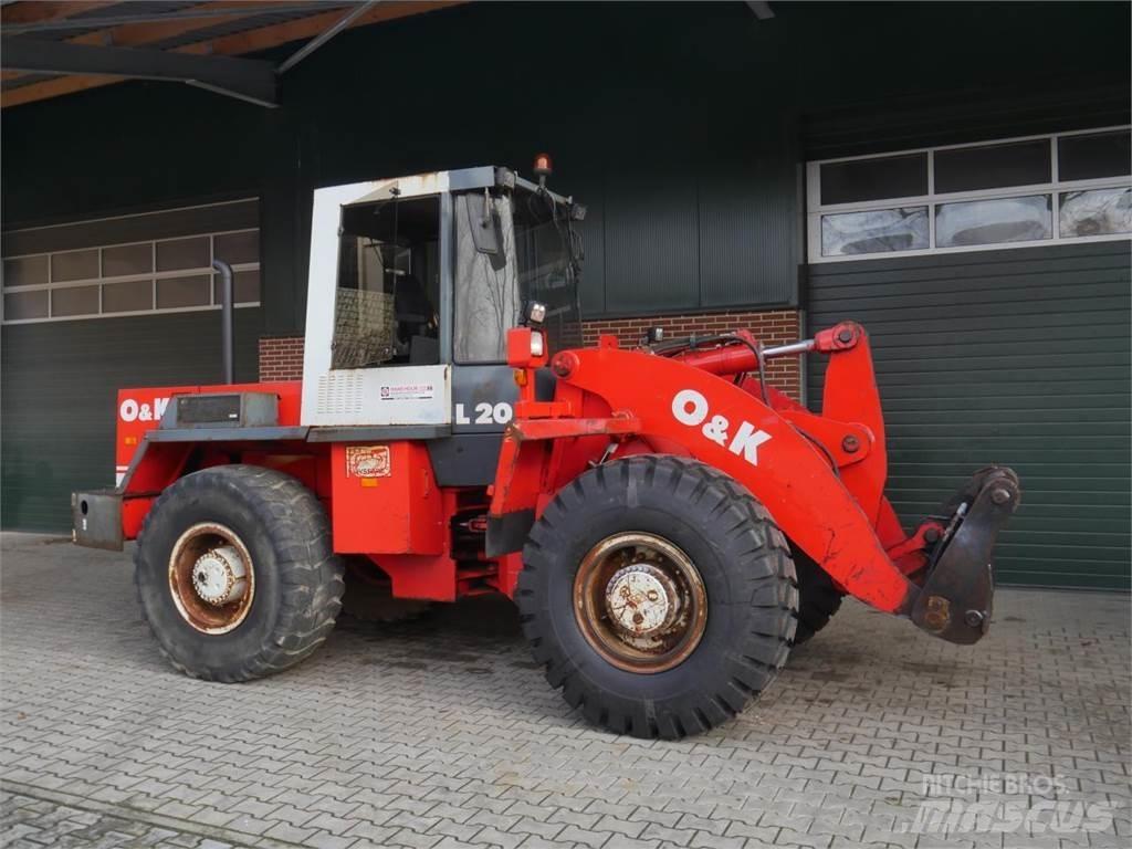 O&K L20 Pás carregadoras de rodas