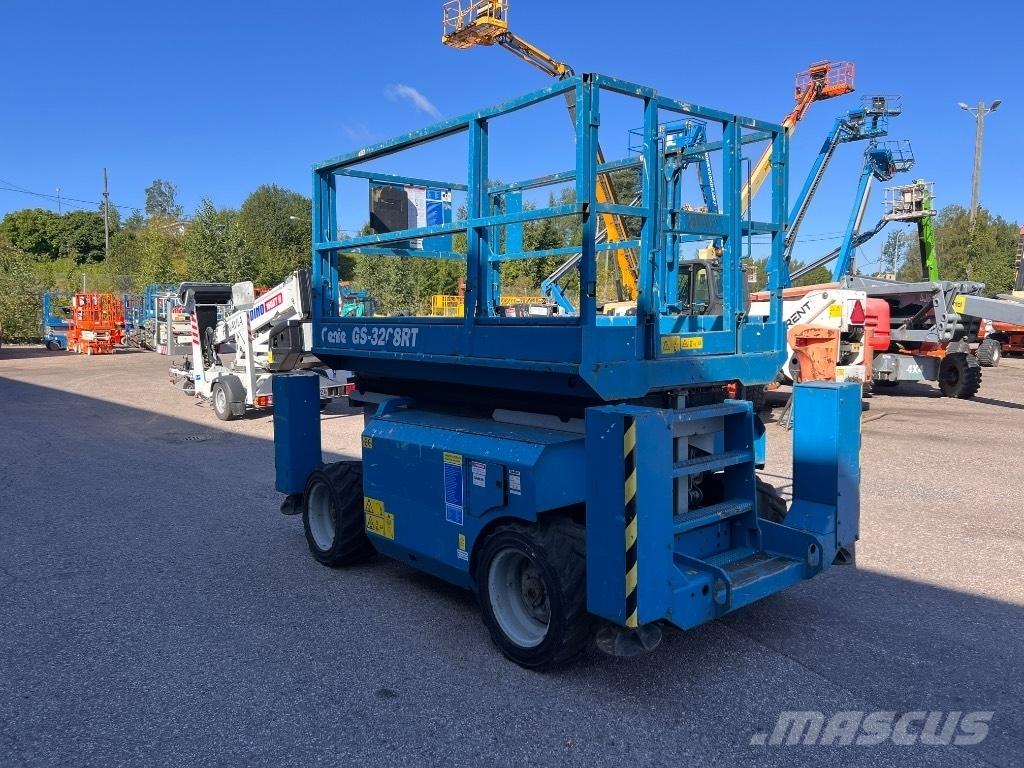 Genie GS 3268 RT Elevadores de tesoura