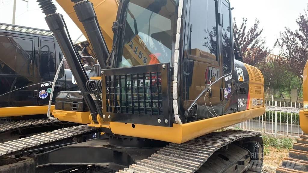 CAT 324 Escavadoras de rastos
