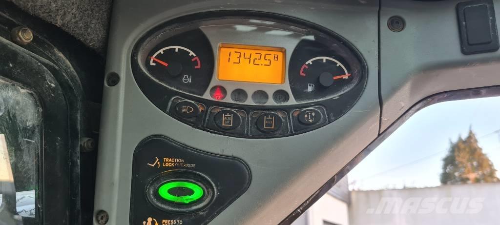 Bobcat S 100 Carregadoras de direcção deslizante